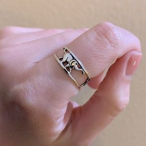 Sterling Silver 925 Elephant Ring (size 8)